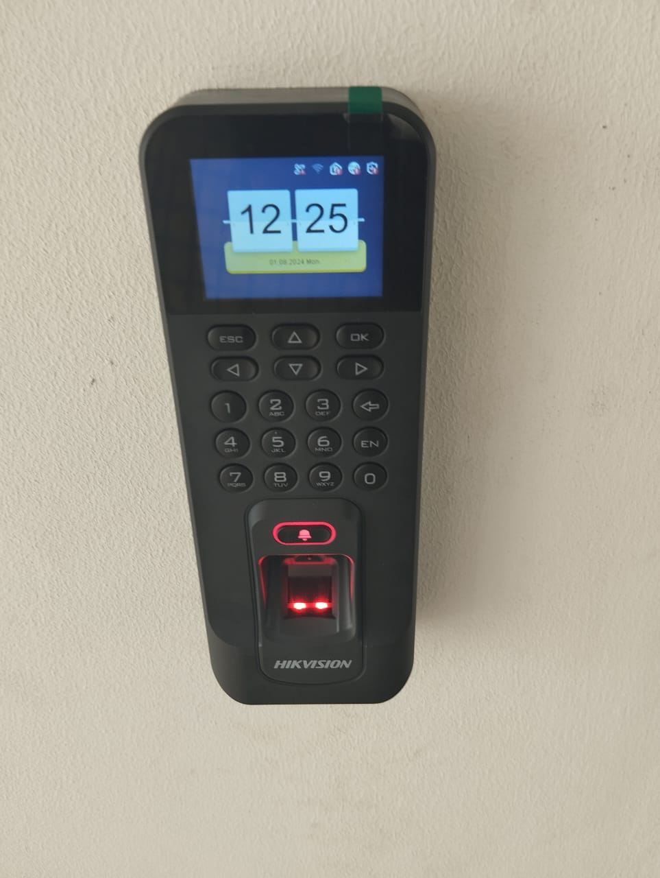 Biometric access control — Security project by NEQ-LINK